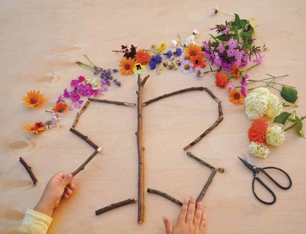 πρωτομαγιάτικο στεφάνι 