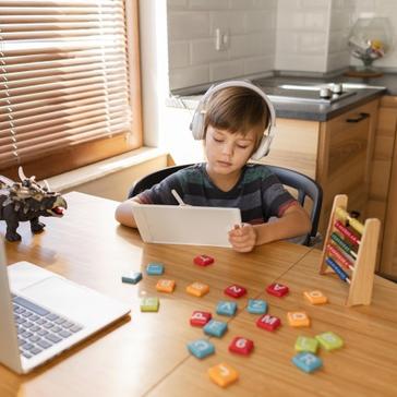 κλείνουν τα σχολεία 