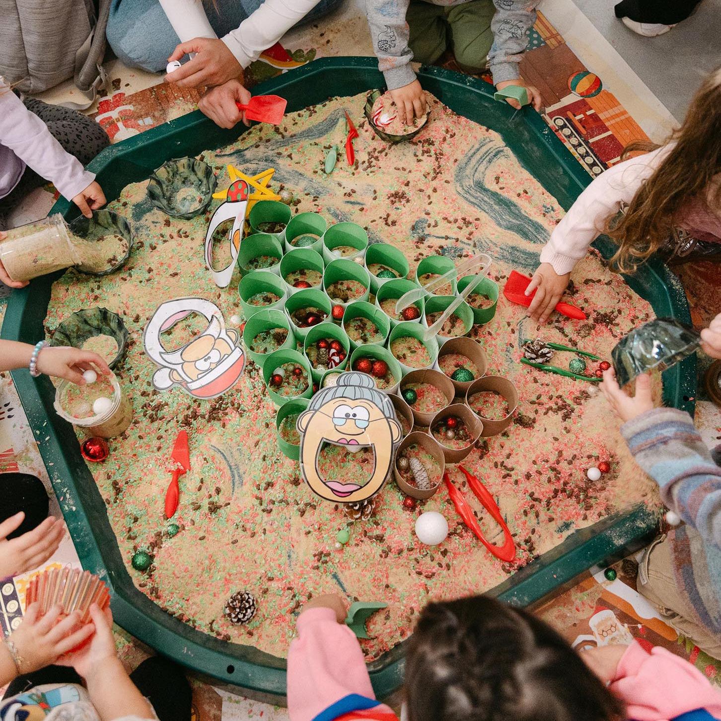 Christmas BOOM Village: Παιδιά, ετοιμαστείτε για το πιο fun χριστουγεννιάτικο DIY party!