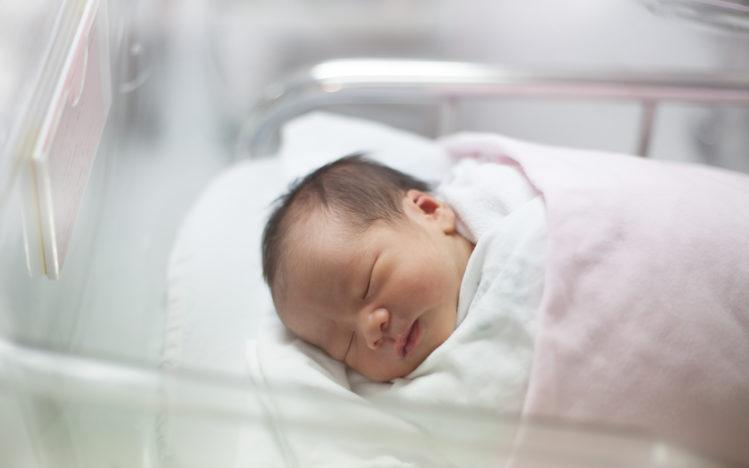 νεογέννητο κορωνοϊός