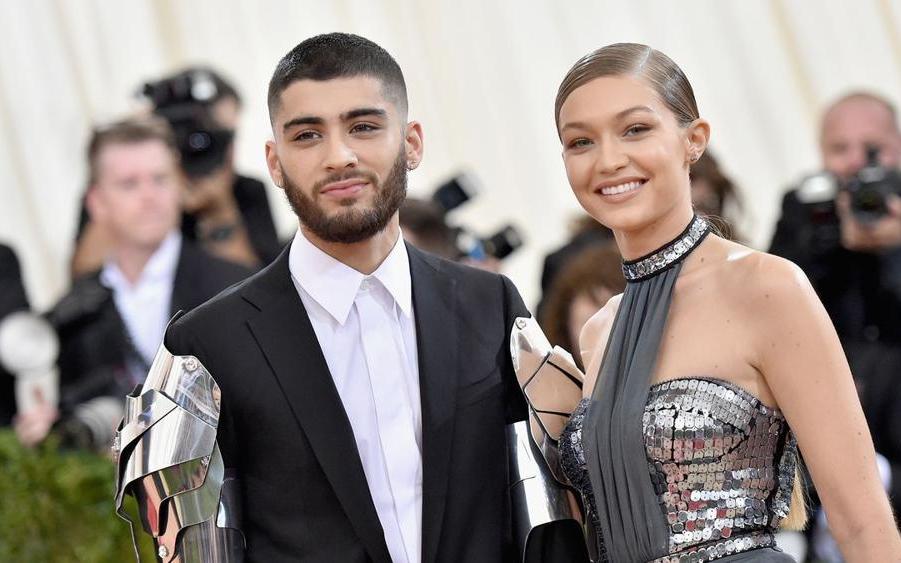 boom gigi hadid έγκυος