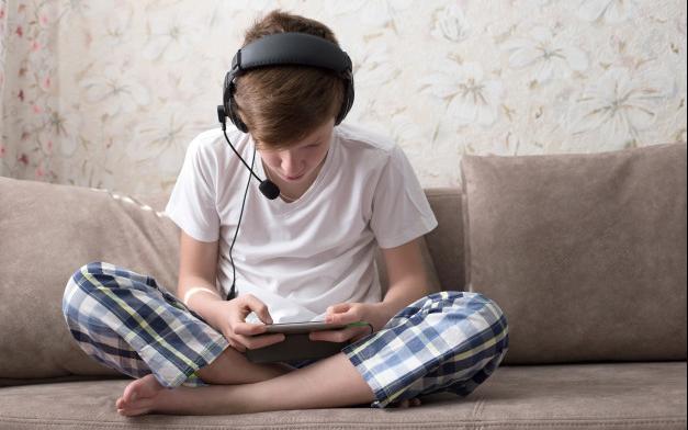 Εξ' αποστάσεως διδασκαλία: Δωρεάν πρόσβαση από κινητά στις πλατφόρμες που χρησιμοποιεί το Υπουργείο Παιδείας