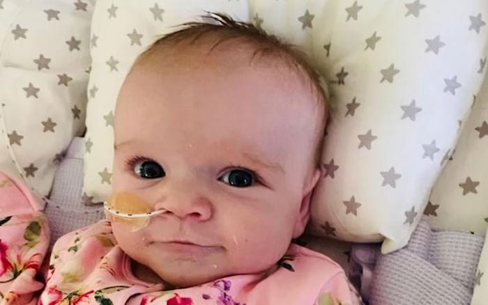 boom μωρό νικά τον κορωνοϊό