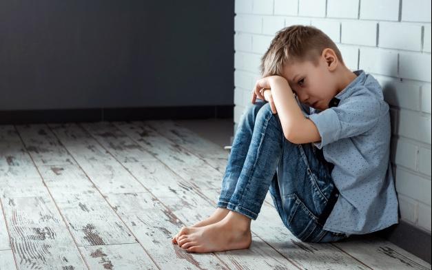 boom έρευνα κακοποίηση παιδιών ΕΛΙΖΑ