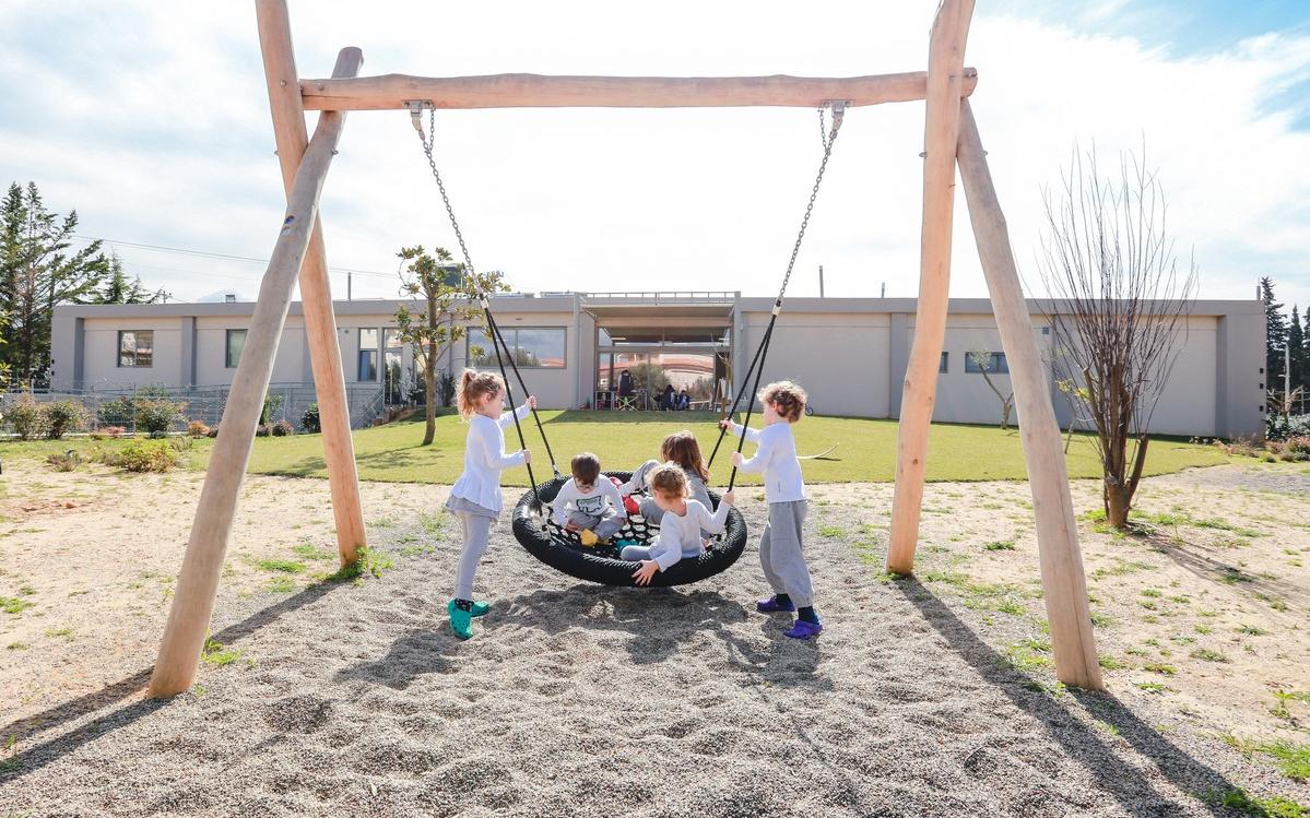 Montessori Community School