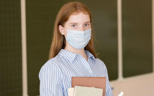 ανοίγουν γυμνάσια λύκεια