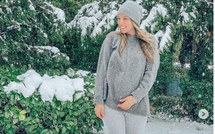 αθηνά οικονομάκου μάξιμος 