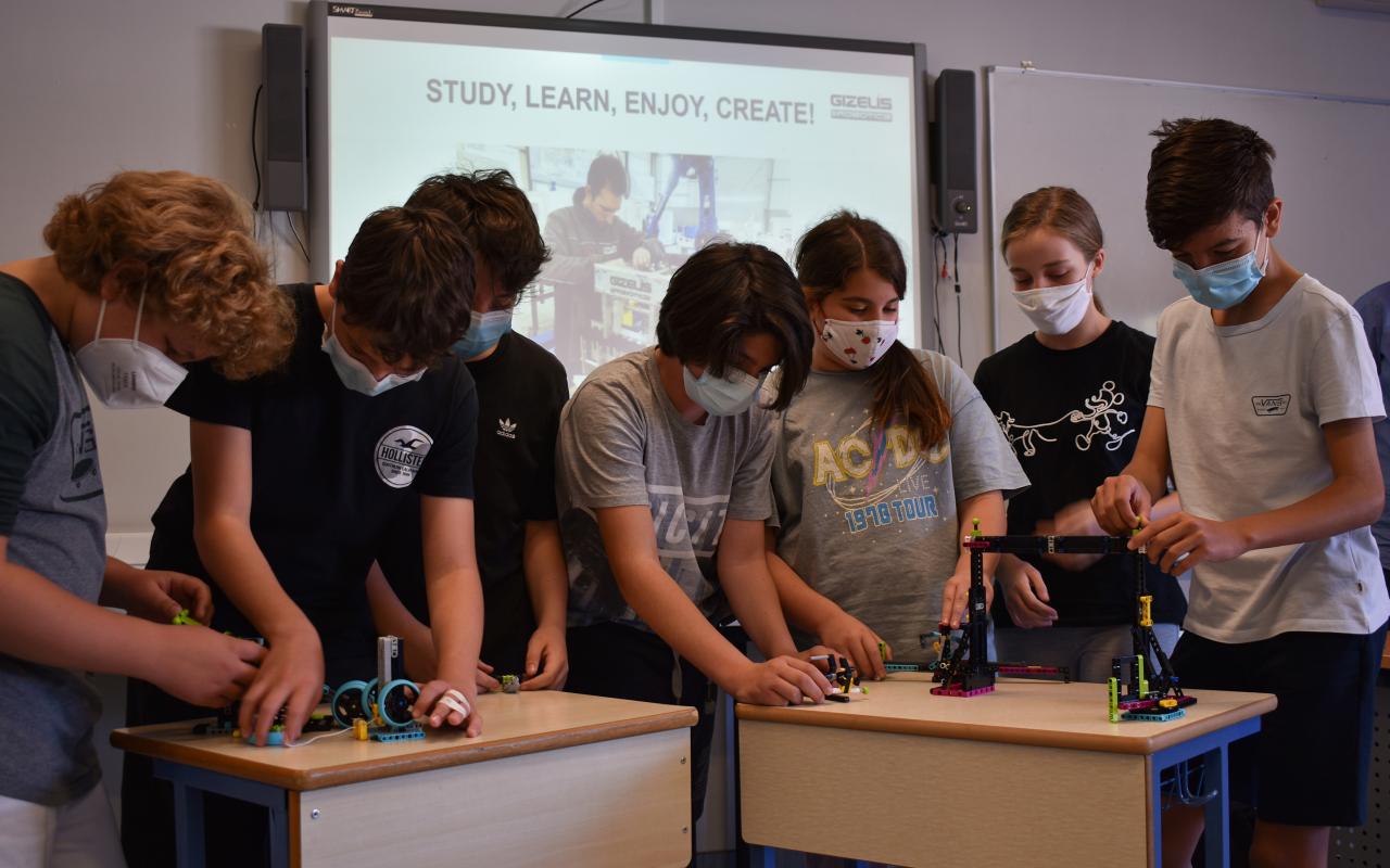 εκπαιδευτήρια δούκα 