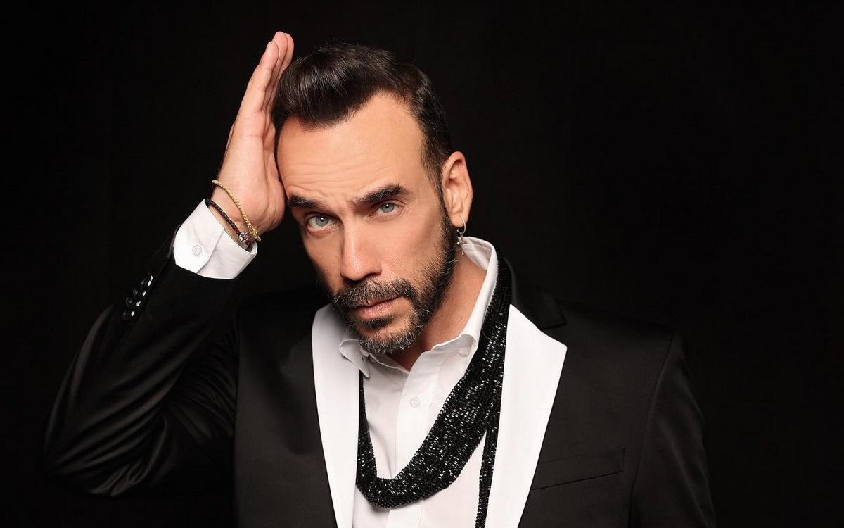 Πάνος Μουζουράκης 