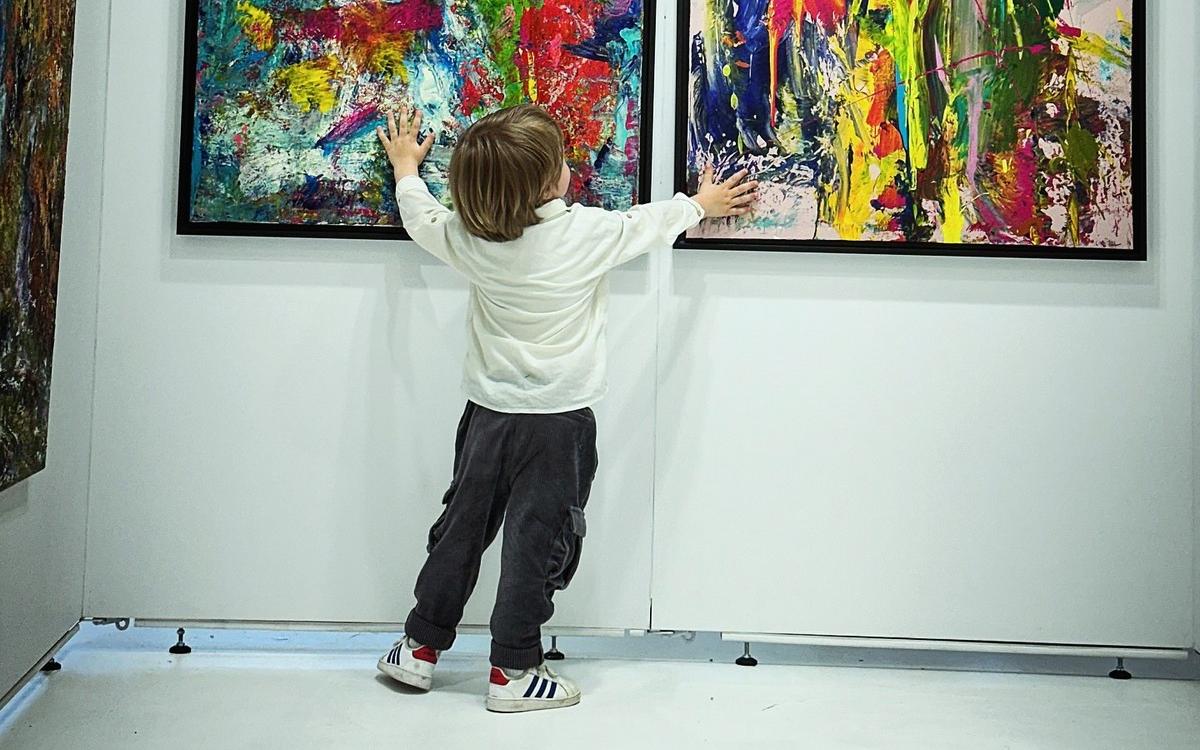 μικρός ζωγράφος 