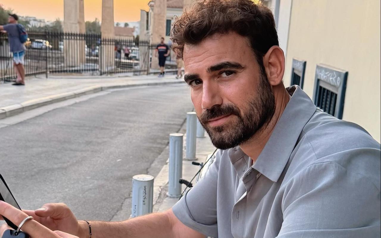 Νίκος Πολυδερόπουλος 