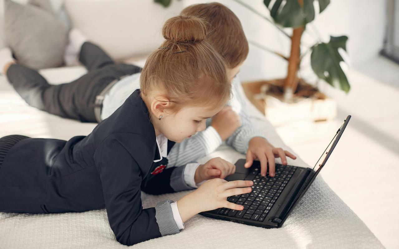 τηλεκπαίδευση 