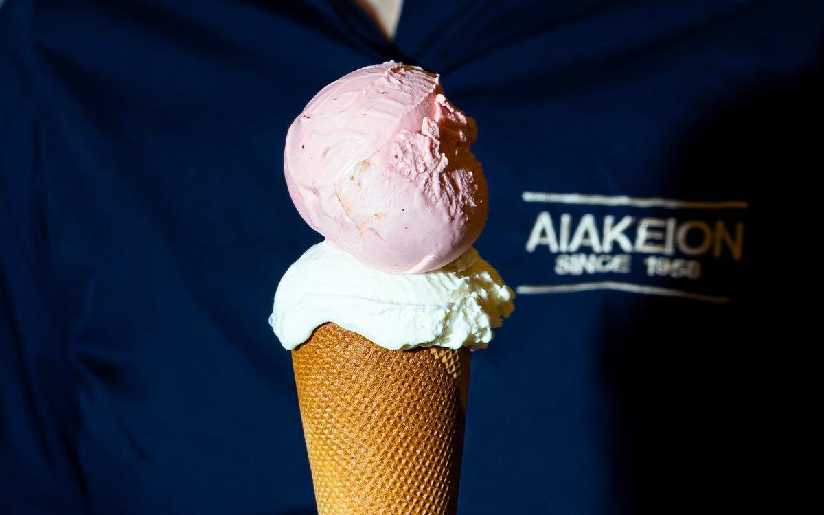 αιάκειον παγωτό φιστίκι 