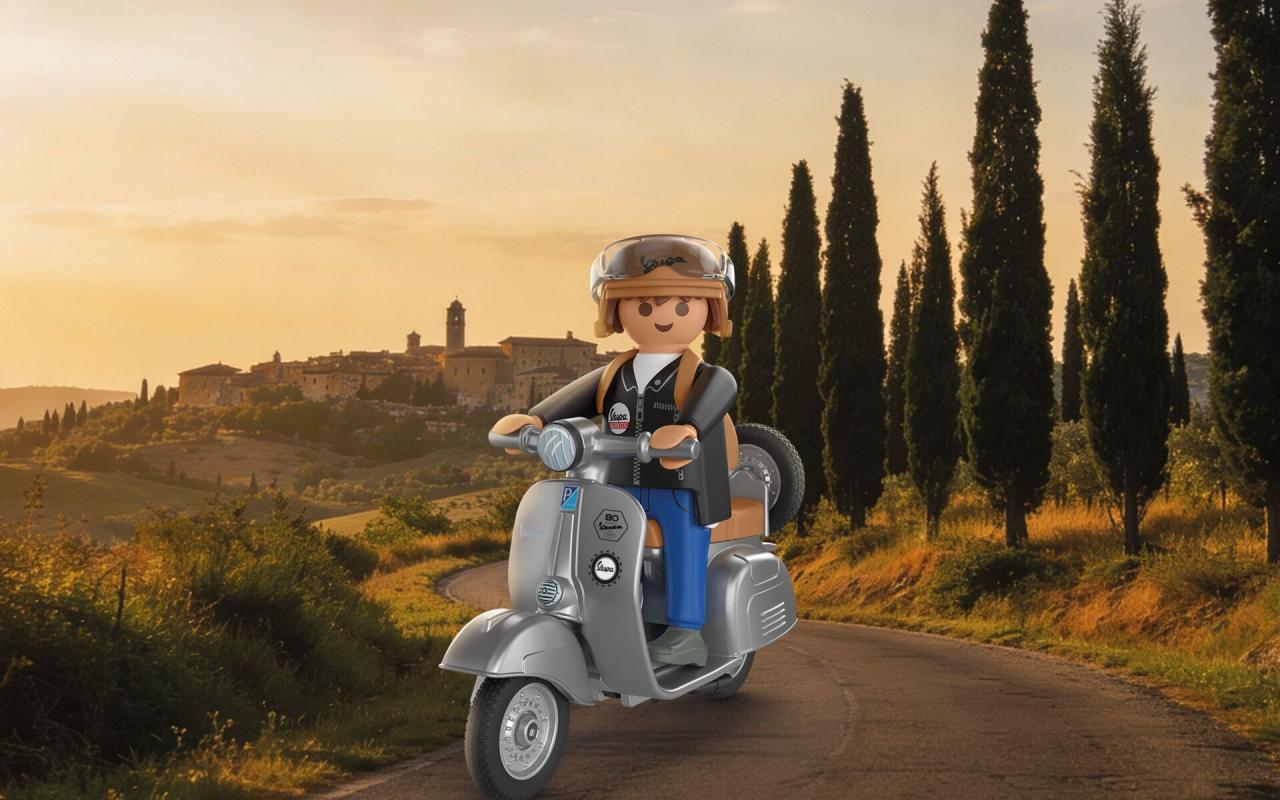 playmobil vespa