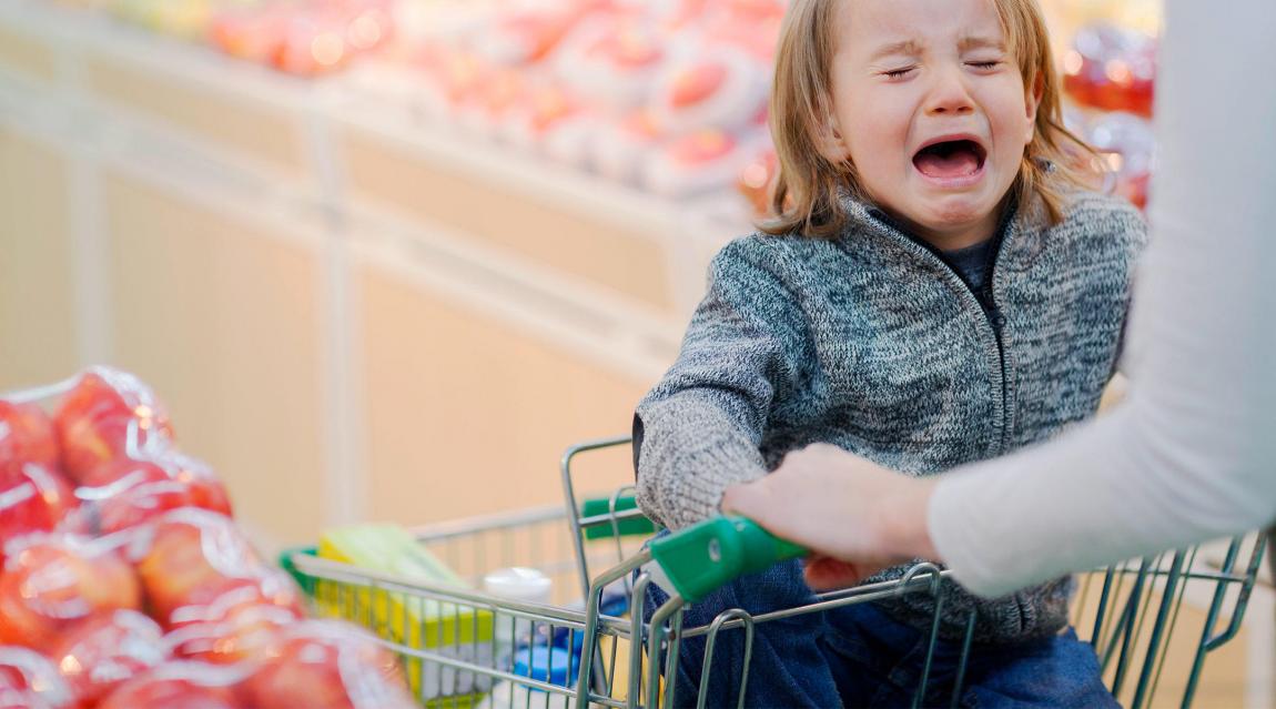 Στη μαμά που το παιδί της ουρλιάζει στο σουπερμάρκετ: Το έχω ζήσει κι εγώ