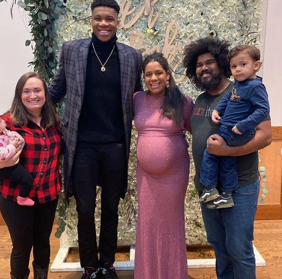 boom baby shower αντετοκούνμπο