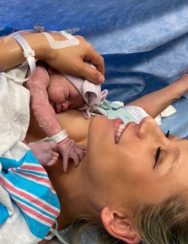 boom enrique inglesias μπαμπάς δεύτερη φορά